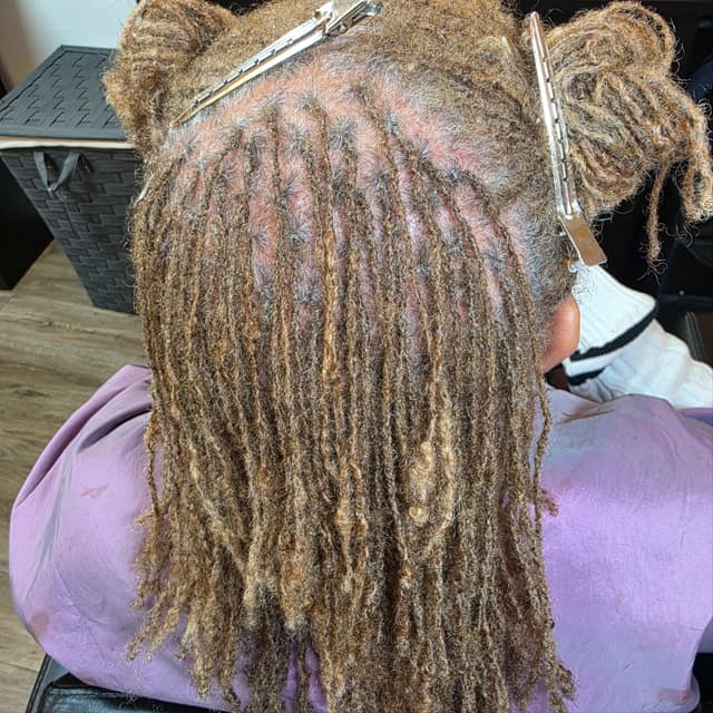 Re-tie Maintenance at Blessed Images in Nashville, TN